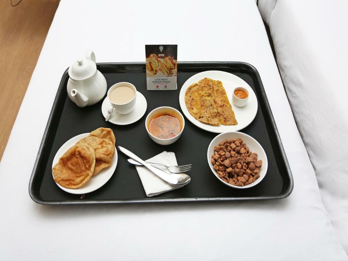 Hotel Bachchan Palace Varanasi Esterno foto