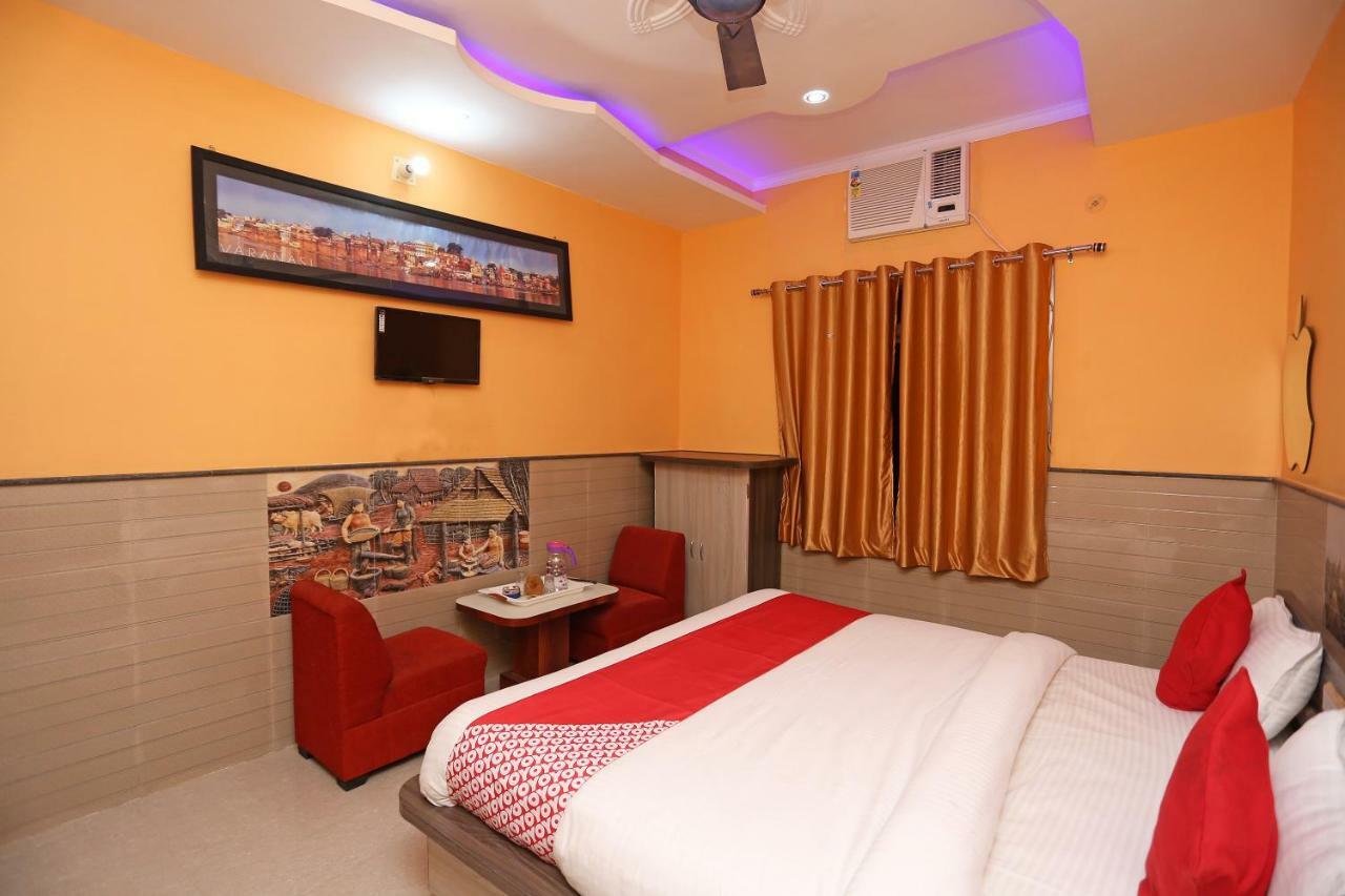 Hotel Bachchan Palace Varanasi Esterno foto