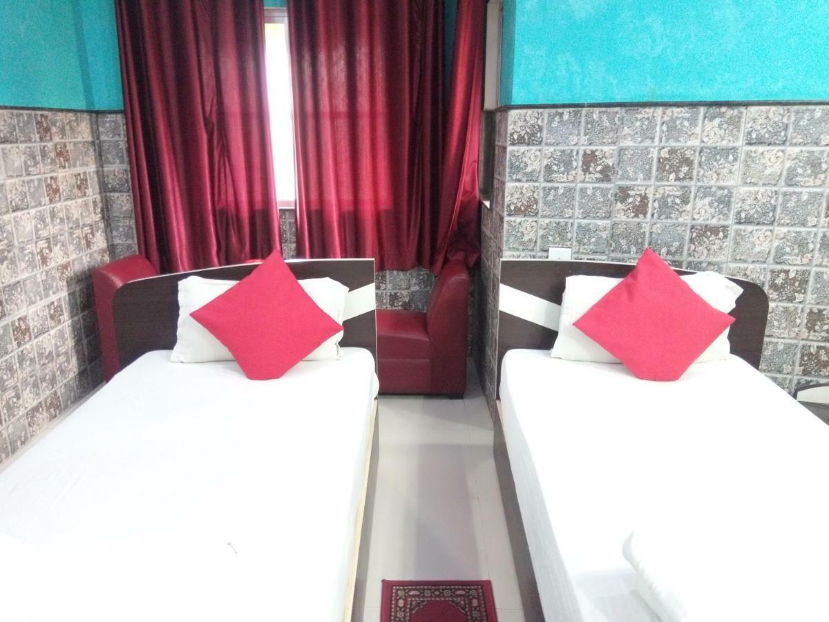 Hotel Bachchan Palace Varanasi Esterno foto